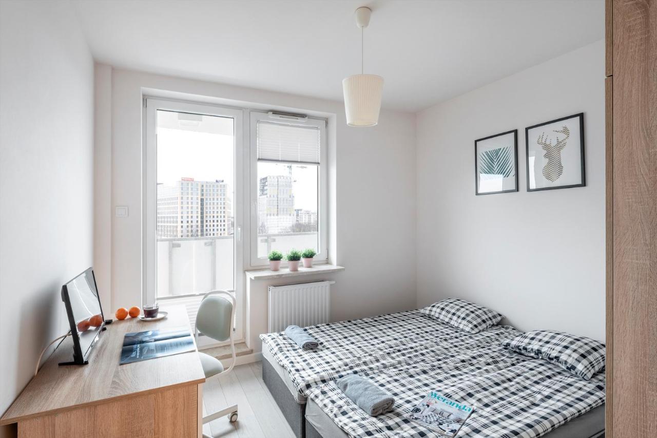 Waw Mokotów pokoje Manhattan Varsovia Exterior foto